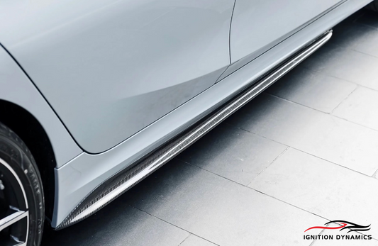 MP Style Gloss Black/Carbon Fiber Side Skirts for G20 / G21 / G28 2019+ BMW 3 Series 330i M340i