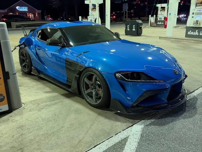 Carbon Fiber Toyota GR Supra A90/A91 AD V2 Style Side Skirts & Fenders