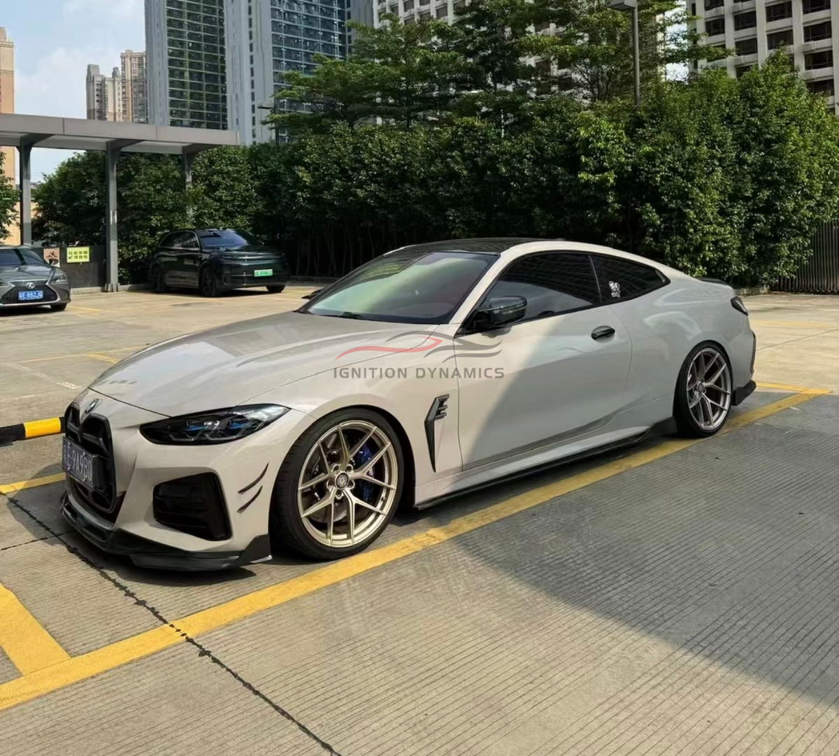 Prepreg Dry Carbon Fiber Side Vents for G22 / G23 / G26 BMW 4 Series