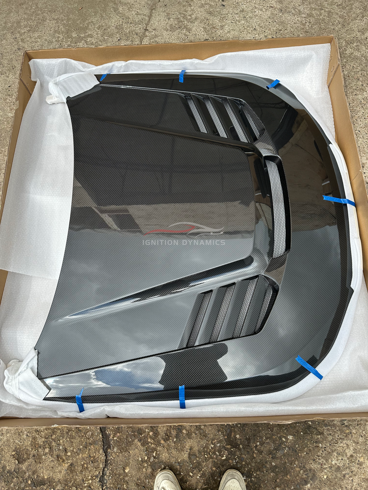 V Style Prepreg Carbon Fiber Vented Hood - BMW G87 M2 / G42 M240i